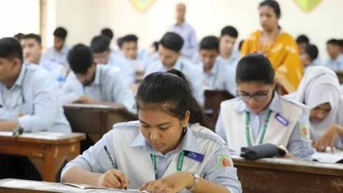২৪ তারিখের এইচএসসি পরীক্ষাও স্থগিত