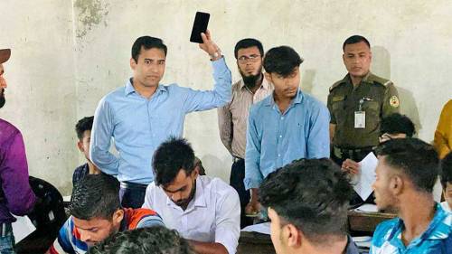নকল করার অপরাধে ৪১ শিক্ষার্থীর পরীক্ষা বাতিল
