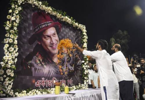 জুবিনের মৃত্যু নিয়ে ধোয়াশা,কী বলছে ডেথ সার্টিফিকেট